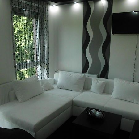 Feszek Apartman Debrecín Pokoj fotografie