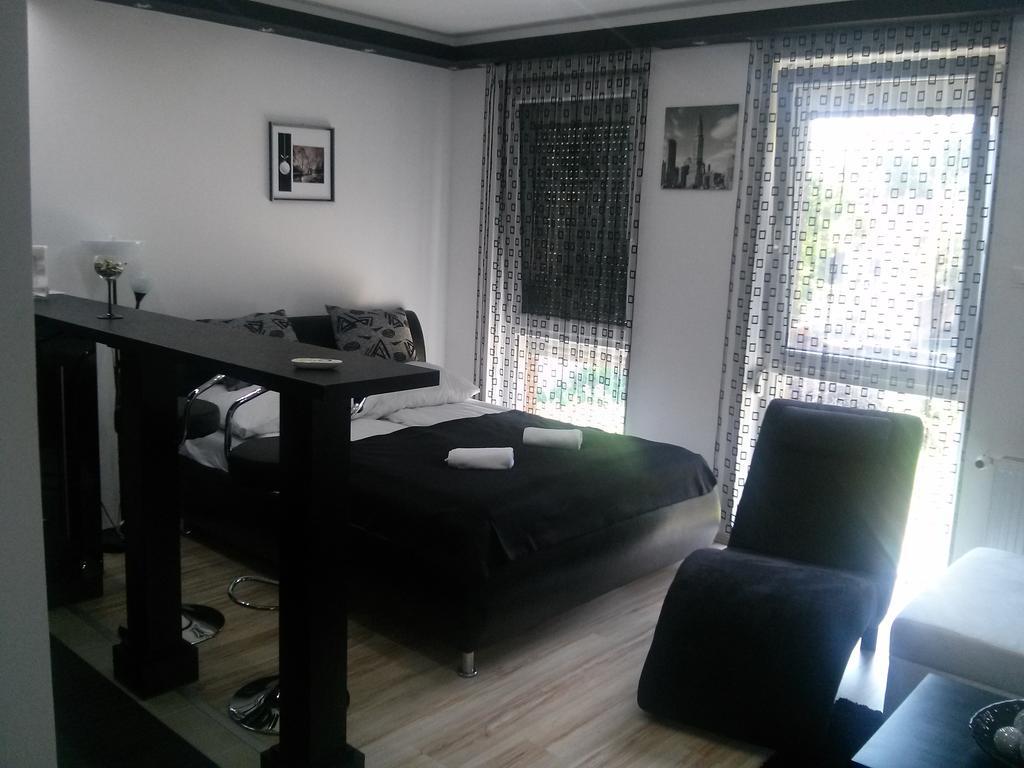 Feszek Apartman Debrecín Pokoj fotografie